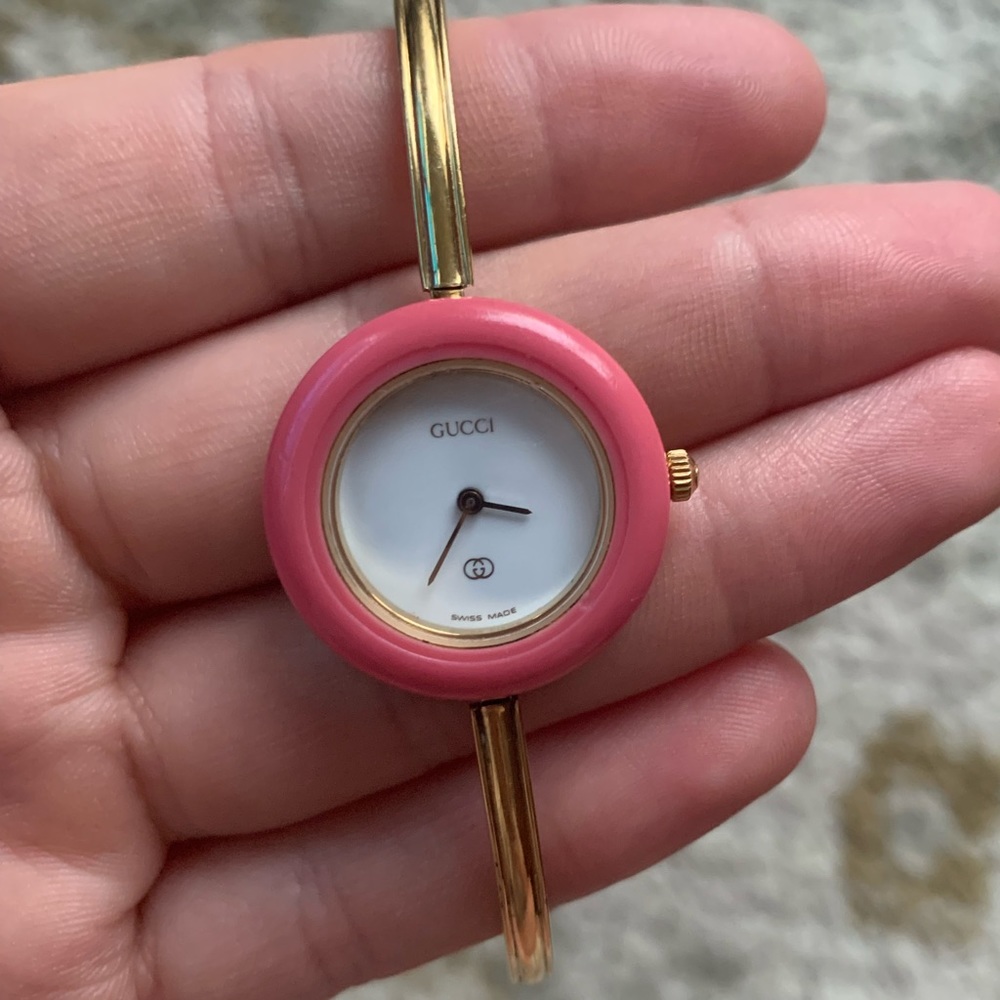 Gucci 1100L Bezel Watch! 💕